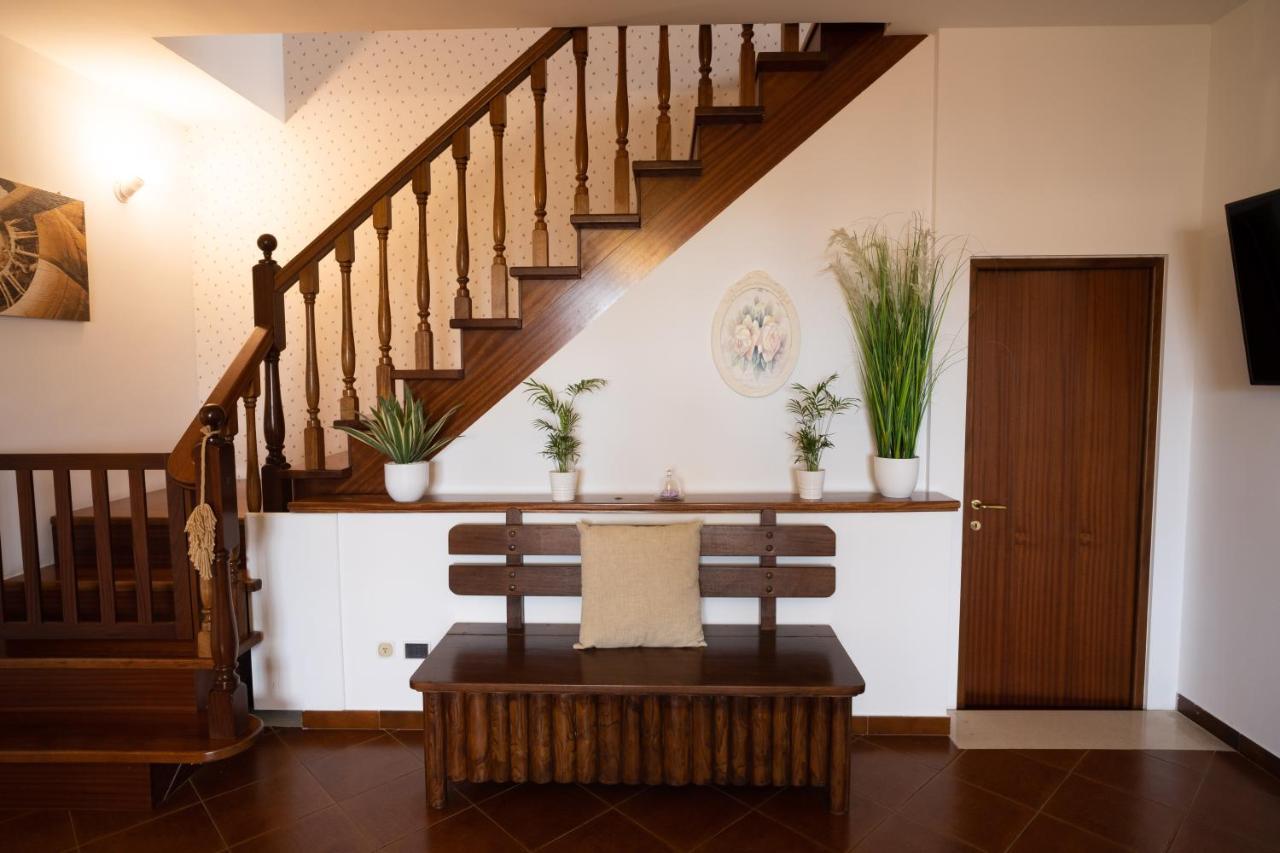 B&B Torre Azul Frontemare - 比谢列 外观 照片